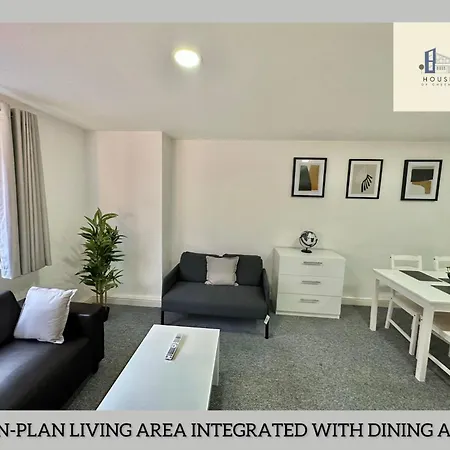 شقة Woodhouse Weekend Retreat Near Bars & Universities *